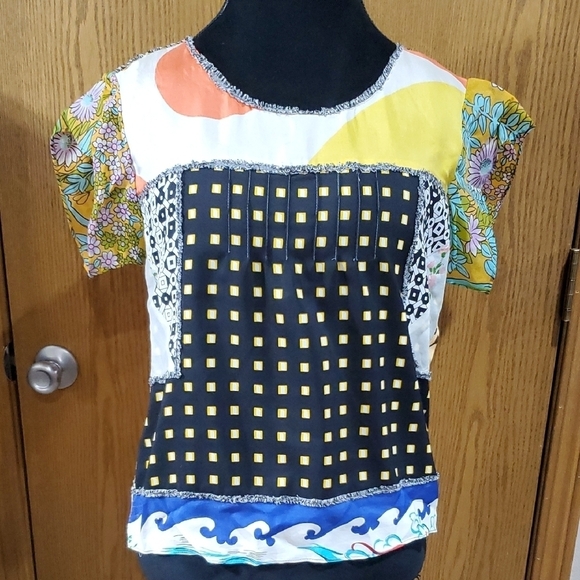 Burning Torch Tops - Burning Torch Blue and Orange Graphic Cap Sleeve Blouse